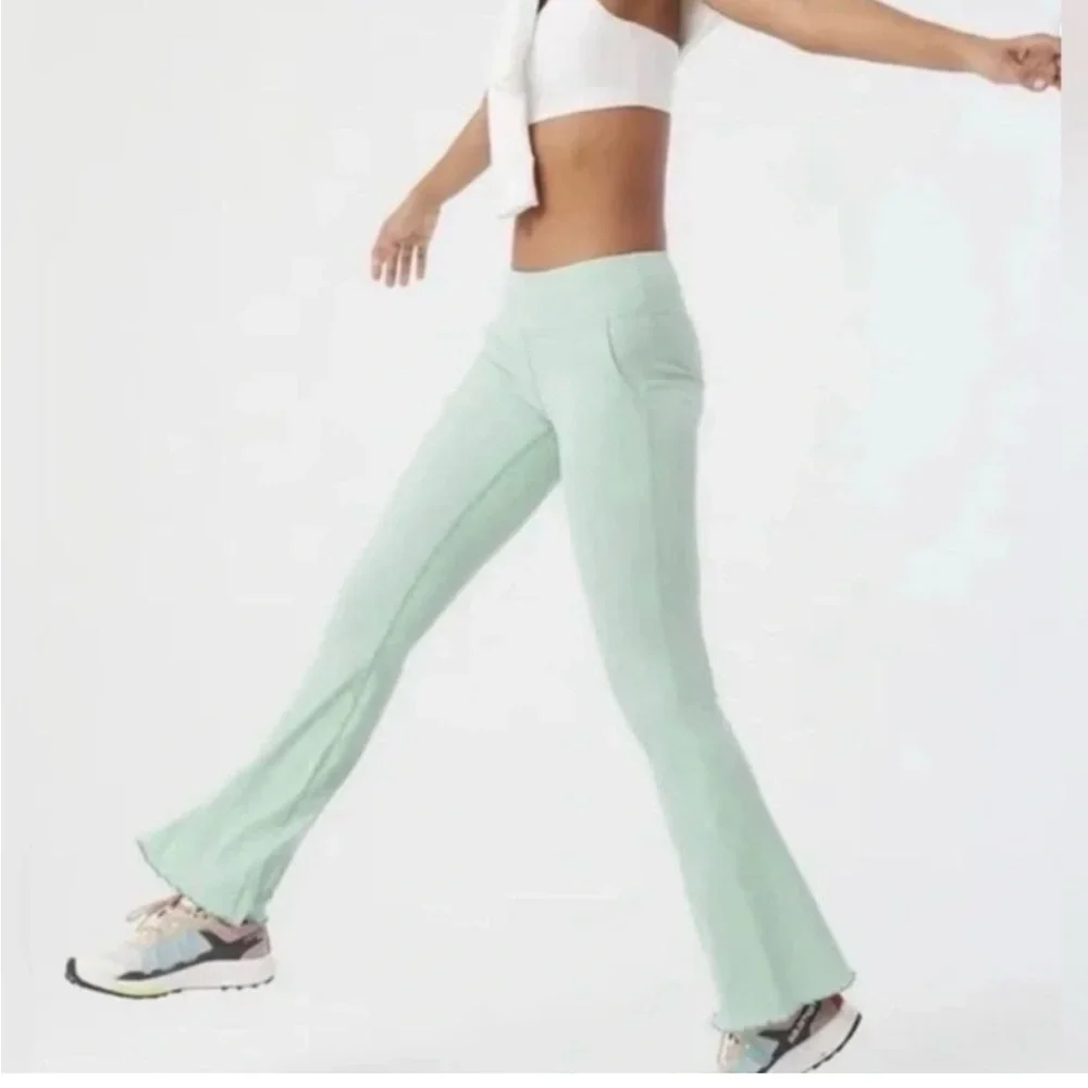 Outdoor Voices Patina Seafoam Flare Leggings Rib Mint Green- Size Small